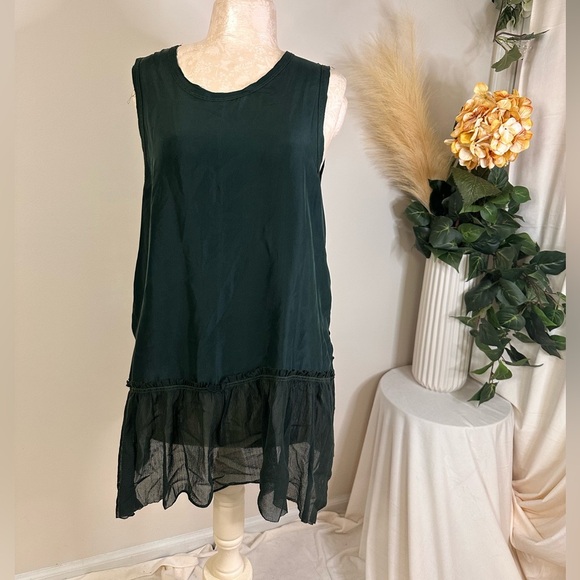 ! GUARDAROBA Silk Dress Dark Green Sheer Bottom Size M New (A‎0259 B2) - Picture 1 of 12